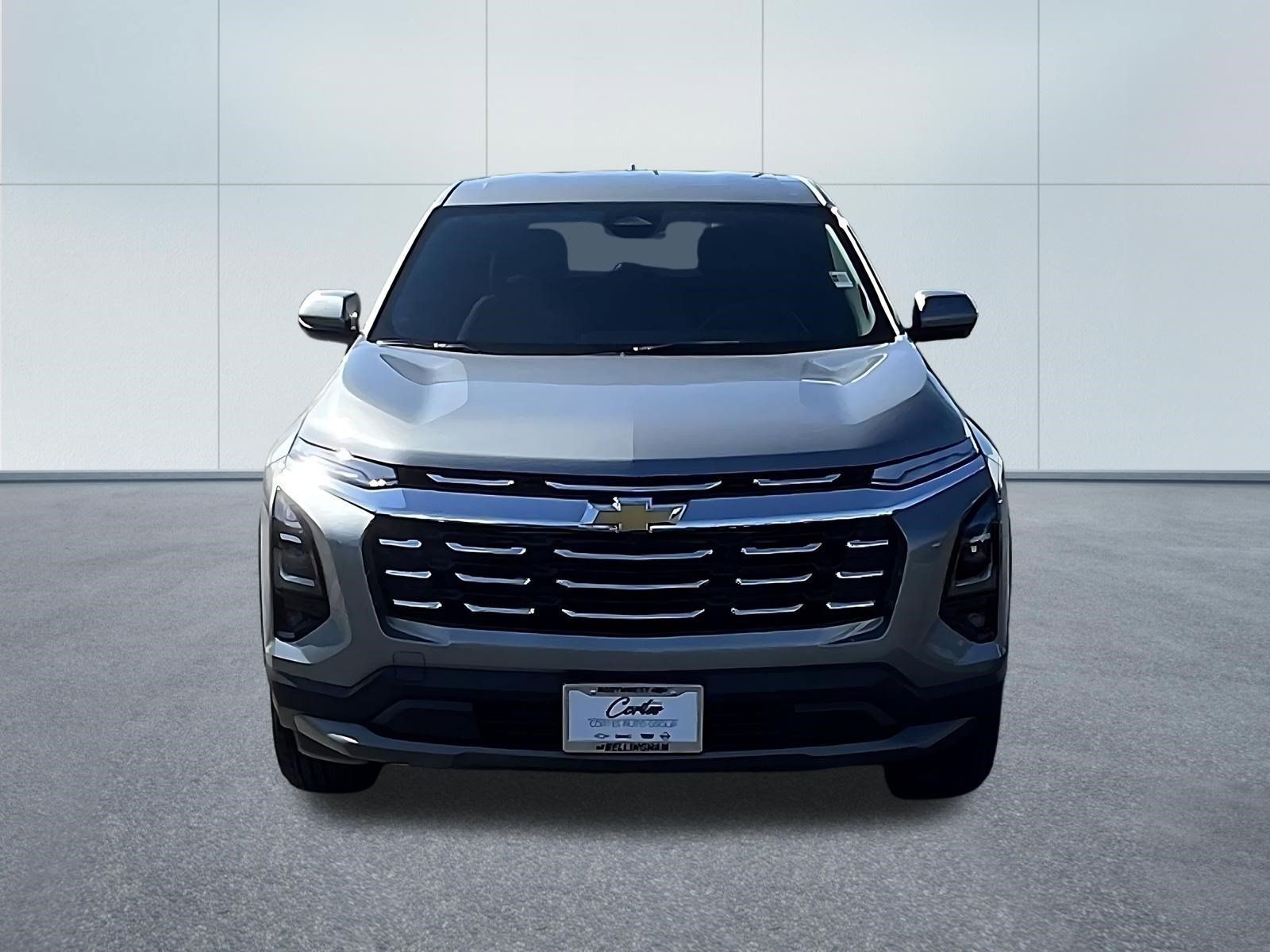Used 2026 Chevrolet Equinox LT w/ Safety and Technology Package AWD/4WD image 2