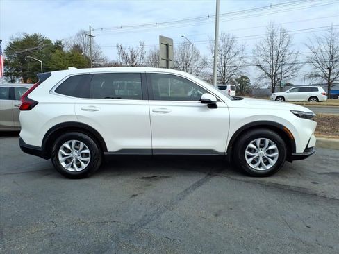 Used 2023 Honda CR-V LX image 25