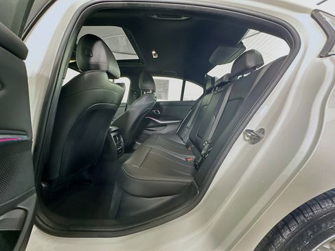 Used 2025 BMW 330i Sedan RWD image 29