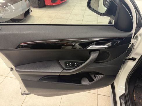 Used 2018 BMW X1 xDrive28i AWD/4WD image 13