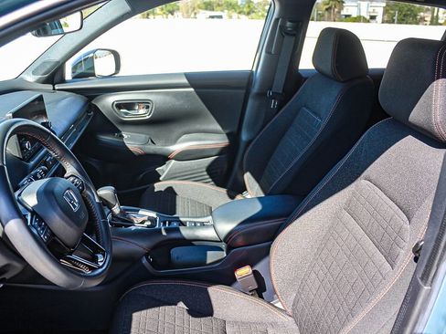 Used 2024 Honda HR-V Sport image 16