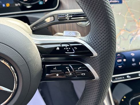 New 2025 Mercedes-Benz C 300 4MATIC Sedan image 28