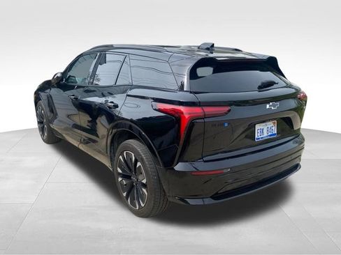 Used 2024 Chevrolet Blazer EV RS AWD/4WD image 3