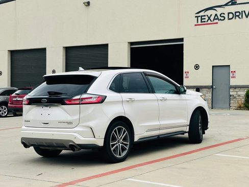 Used 2019 Ford Edge Titanium w/ Equipment Group 301A image 10