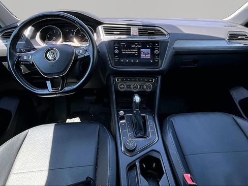 Used 2019 Volkswagen Tiguan SE image 7