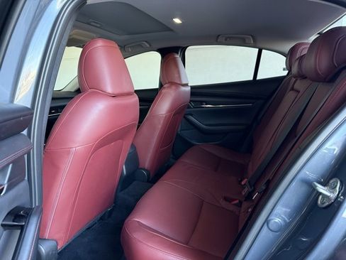 Used 2025 MAZDA MAZDA3 s image 20