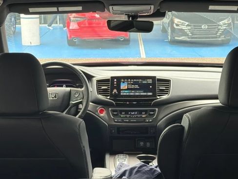 Used 2023 Honda Passport EX-L image 18