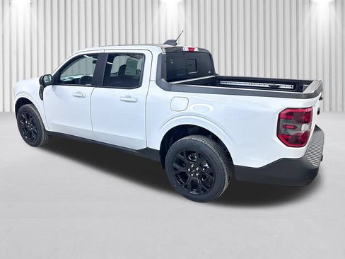 New 2026 Ford Maverick Lariat w/ Black Appearance Package AWD/4WD image 7