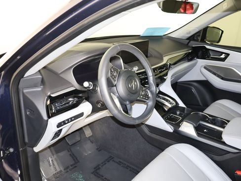 Certified 2024 Acura MDX w/Technology Package image 36