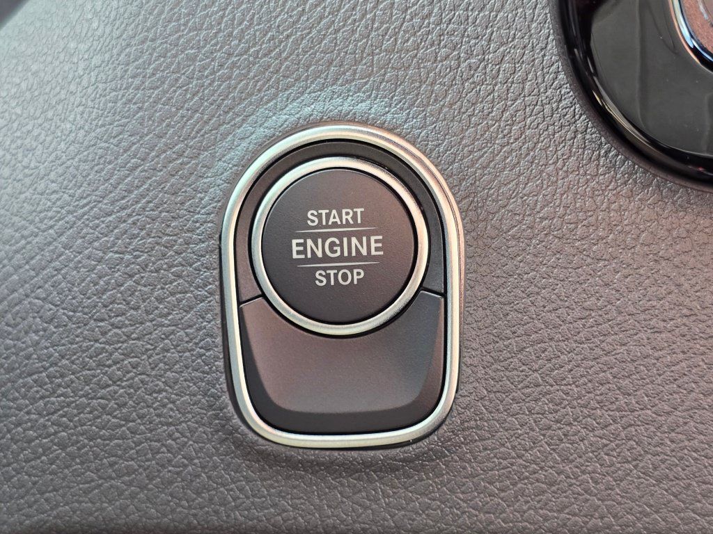 New 2026 Mercedes-Benz Sprinter 2500 image 37