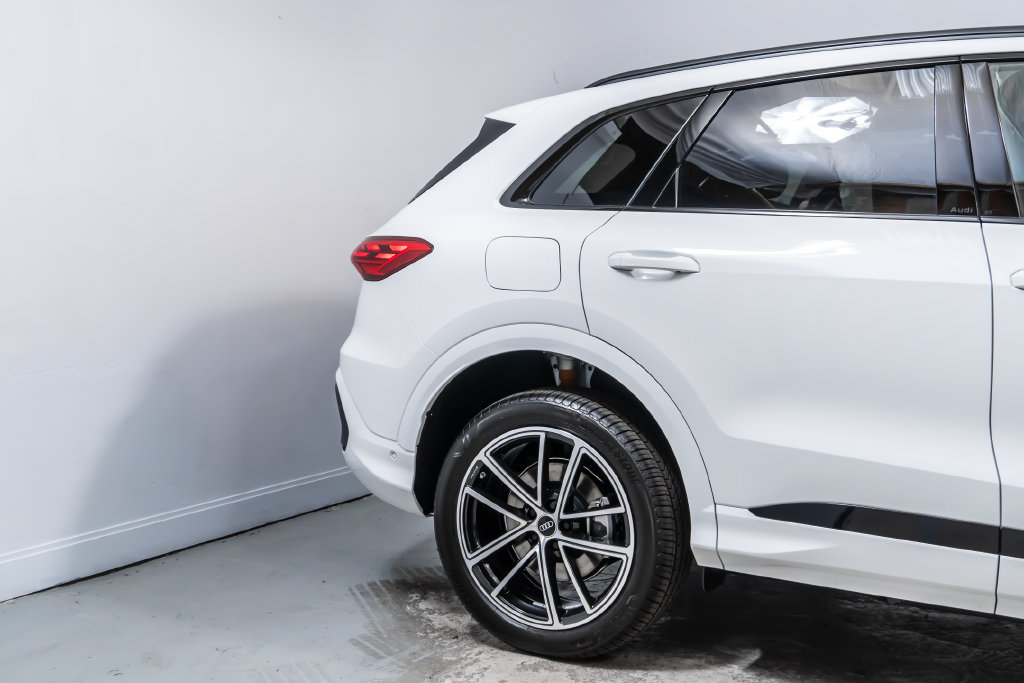 New 2026 Audi Q5 Premium Plus AWD/4WD image 11