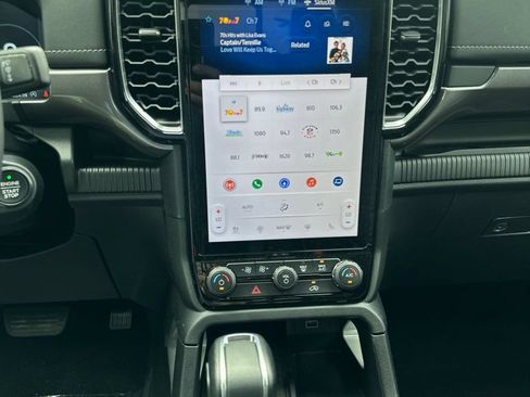 New 2025 Ford Ranger Lariat w/ Chrome Accent Package AWD/4WD image 6