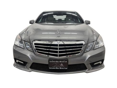 Used 2011 Mercedes-Benz E 350 4MATIC Sedan image 8