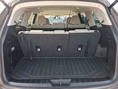 Used 2021 Subaru Ascent Premium w/ Convenience Package image 28