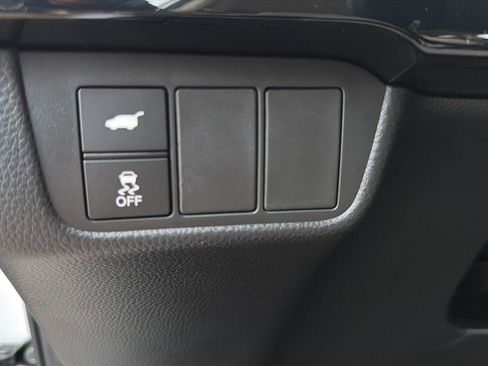 Used 2025 Honda CR-V EX-L image 13