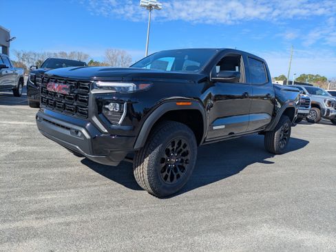 New 2026 GMC Canyon Elevation w/ Convenience Package image 8