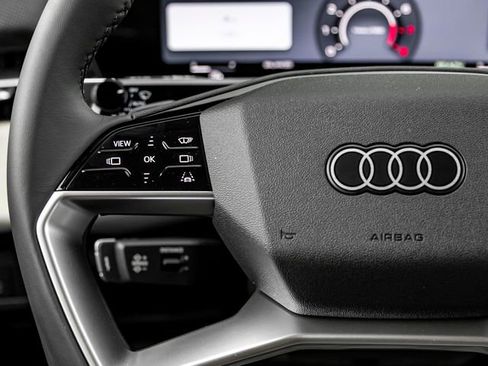 New 2026 Audi Q3 quattro 2.0T AWD/4WD image 21