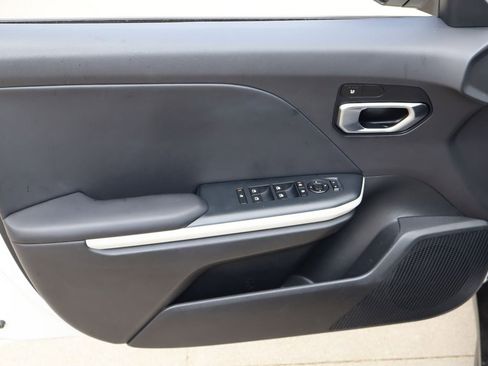 Used 2025 Kia K4 GT-Line w/ GT-Line Sunroof Package FWD image 19