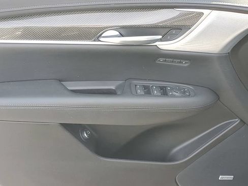 Used 2021 Cadillac XT5 Sportv AWD/4WD image 11