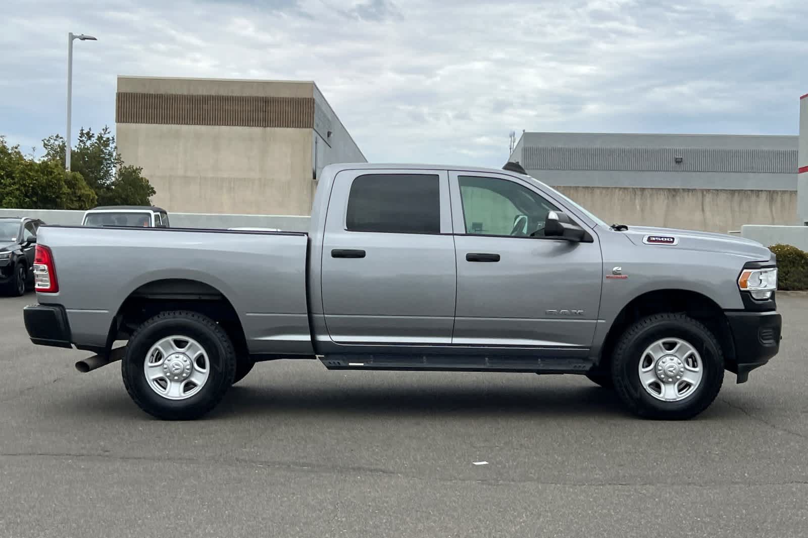 Used 2022 RAM 3500 Tradesman AWD/4WD image 6