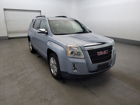 Used 2015 GMC Terrain SLE w/ Chrome Edition image 13