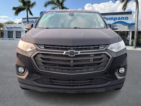 Used 2018 Chevrolet Traverse RS image 2