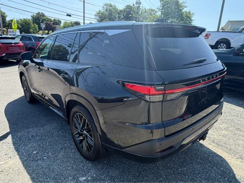 Used 2024 Lexus TX 350 AWD w/ Technology Package image 13