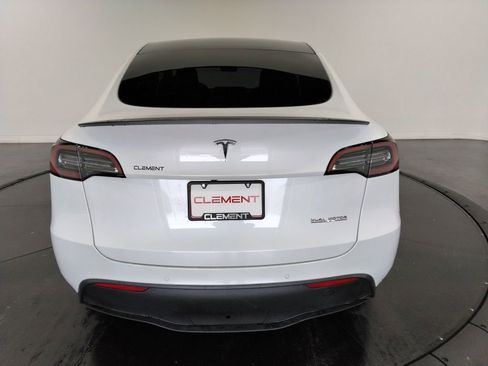 Used 2022 Tesla Model Y Performance image 7