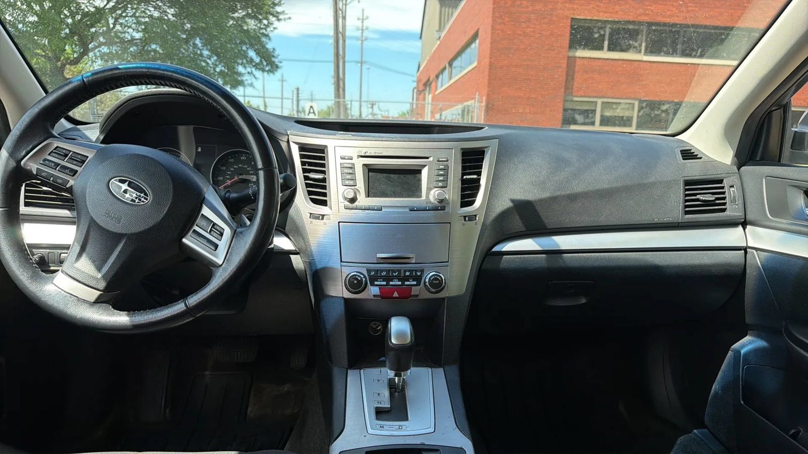 Used 2014 Subaru Outback 2.5i Premium AWD/4WD image 9