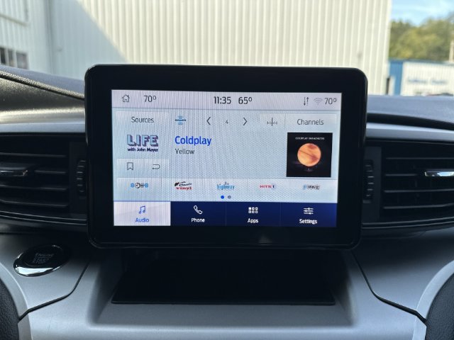 Used 2022 Ford Explorer XLT w/ Class IV Trailer Tow Package AWD/4WD image 21