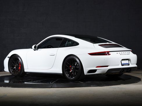 Used 2019 Porsche 911 Carrera GTS RWD image 14