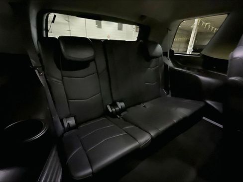 Used 2016 Cadillac Escalade Premium AWD/4WD image 27