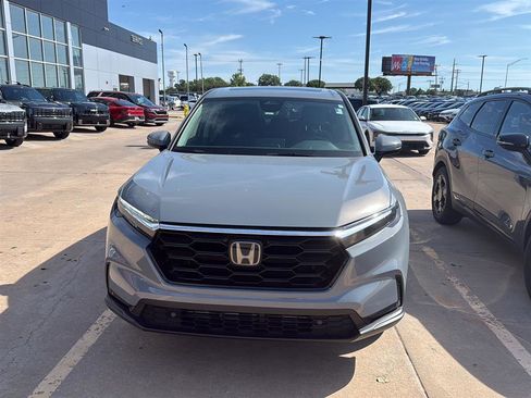 Used 2025 Honda CR-V EX-L image 8