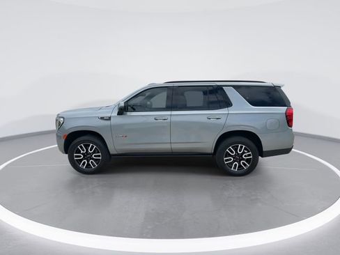 Used 2023 GMC Yukon AT4 w/ AT4 Premium Package AWD/4WD image 4