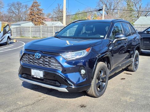 Certified 2021 Toyota RAV4 XSE image 31