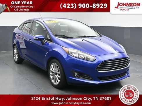 Used 2014 Ford Fiesta SE w/ Equipment Group 201A FWD image 1