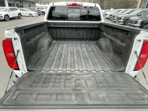 Used 2020 Chevrolet Colorado Z71 AWD/4WD image 11