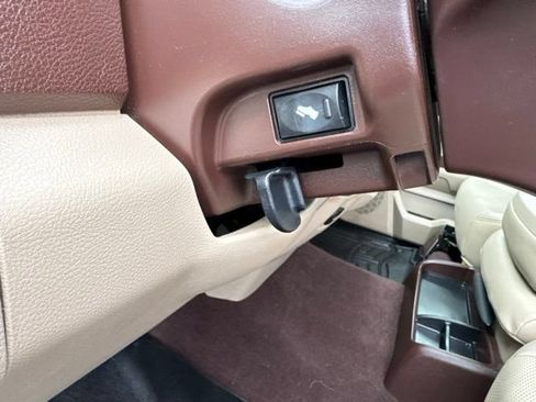 Used 2018 RAM 2500 Laramie AWD/4WD image 27