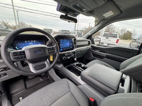 Used 2025 Ford F150 XLT w/ Equipment Group 301A Standard image 20