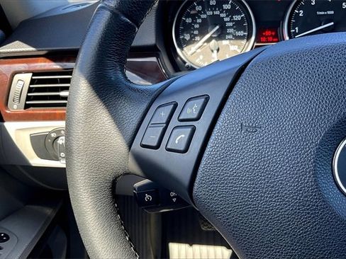 Used 2011 BMW 328i Wagon image 18