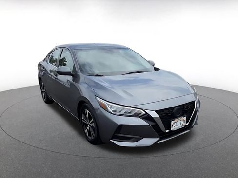Used 2021 Nissan Sentra SV image 3