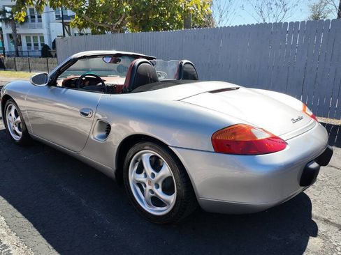 Used 1999 Porsche Boxster image 9