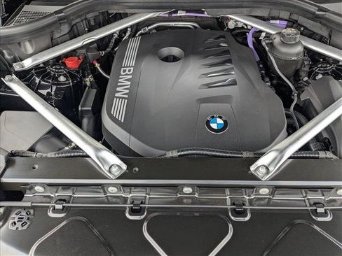 Used 2026 BMW X5 xDrive40i image 16