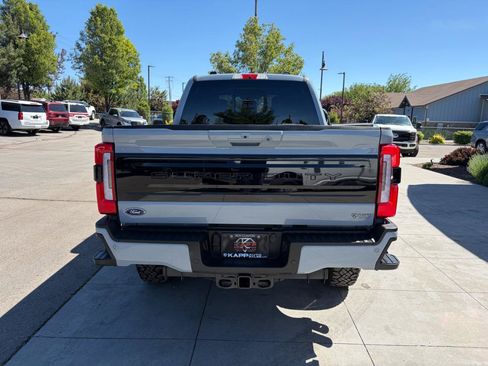 Used 2025 Ford F350 Platinum w/ Tremor Off-Road Package AWD/4WD image 9