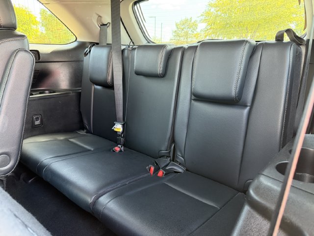 Used 2018 Toyota Highlander Limited AWD/4WD image 29