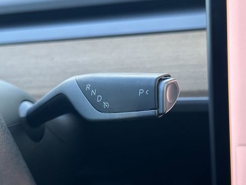 Used 2021 Tesla Model 3 Standard Range Plus image 20