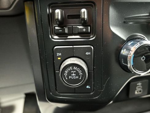 Used 2025 Ford F150 XLT w/ Equipment Group 301A Standard AWD/4WD image 20