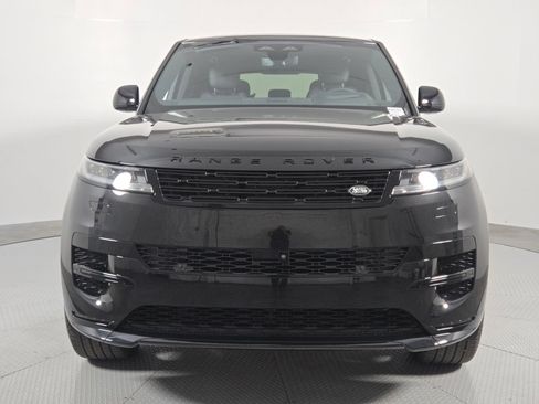 New 2026 Land Rover Range Rover Sport Dynamic SE AWD/4WD image 2