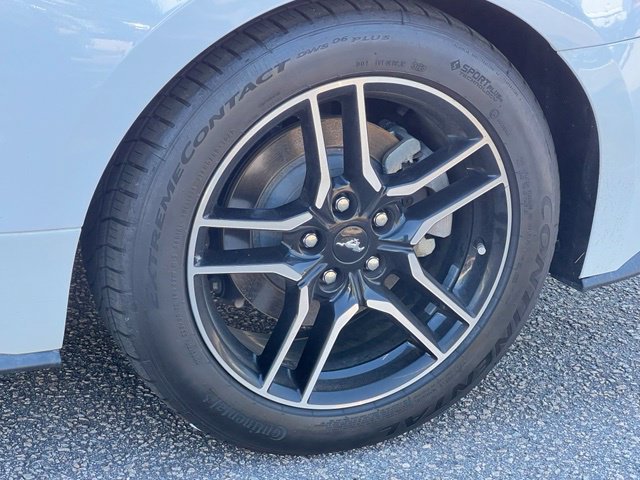 Used 2022 Ford Mustang Premium RWD image 34