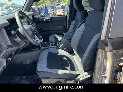 New 2026 Ford Bronco Big Bend image 9